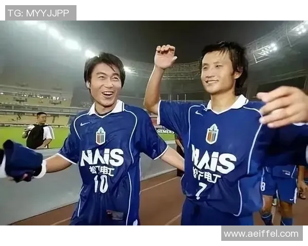 足球左后卫传奇人物盘点 谁是历史上最伟大的左后卫球星